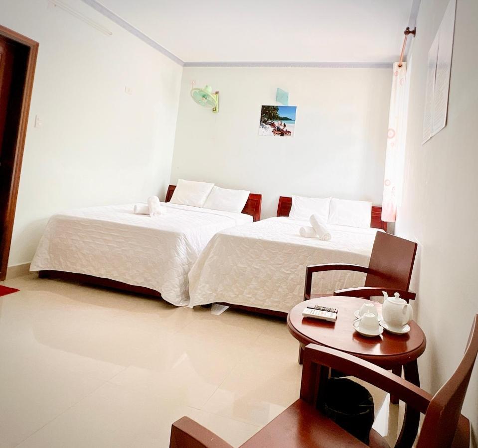 Tai Phong Tien Phu Quoc Hotel Exterior foto